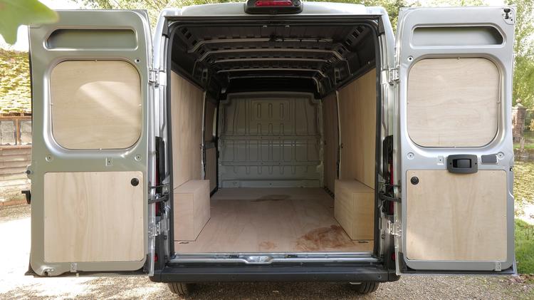 boxer_435_heavy_l4_diesel_59758.jpg - 2.2 BlueHDi 140 H3 Van Professional