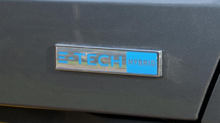 arkana_estate_109982.jpg - 1.6 E-Tech FHEV 145 Techno 5dr Auto