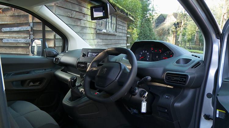 e_partner_long_59790.jpg - 100kW 52kWh Professional Van Auto