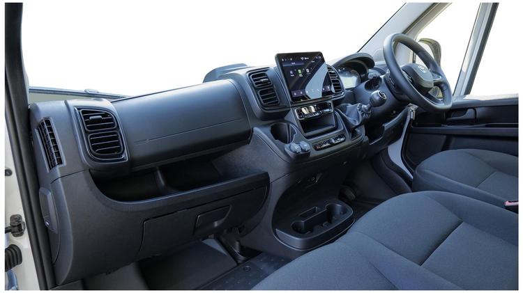 proace_max_l3_diesel_63087.jpg - 2.2D 140 Icon H3 Van Auto