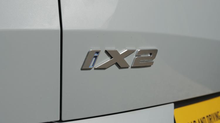 ix2_electric_hatchback_111278.jpg - 150kW eDrive20 M Sport 65kWh 5dr Auto