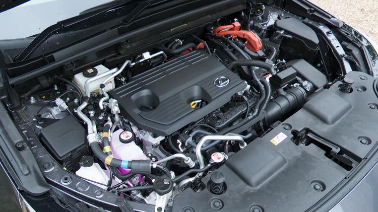 nx_estate_105339.jpg - 350h 2.5 Takumi 5dr E-CVT [Pan roof]