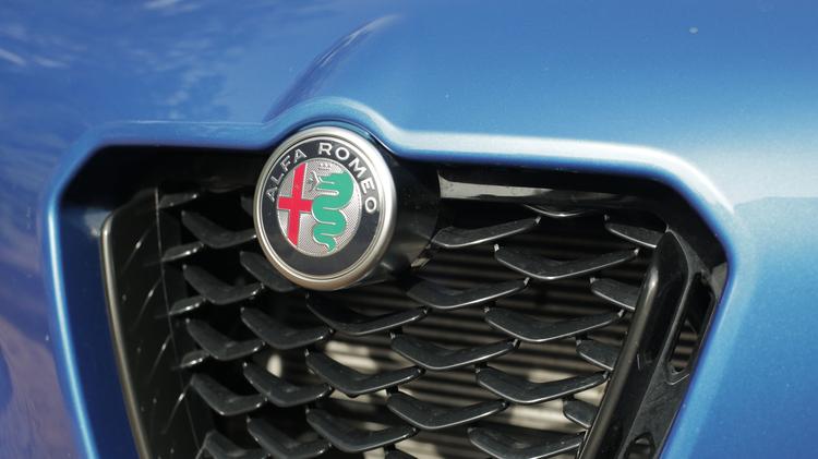 stelvio_estate_diesel_108961.jpg - 2.2 D 210 Tributo Italiano 5dr AWD Auto