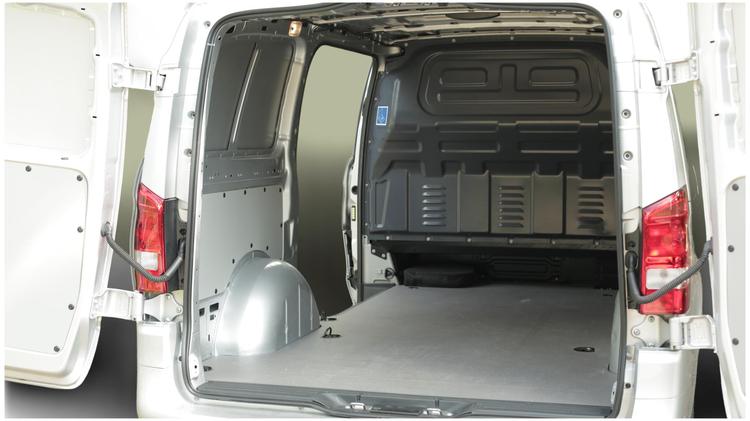 evito_tourer_l2_electric_fwd_63478.jpg - 150kW 100kWh Select 9-Seater Auto