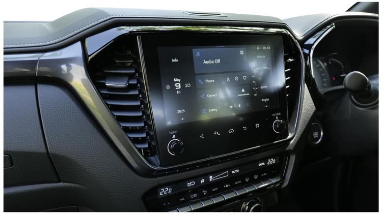 d_max_special_edition_64671.jpg - 1.9 V-Cross Steel Edition Double Cab 4x4 Auto