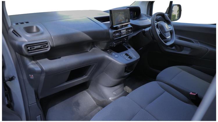 partner_standard_diesel_59787.jpg - 1.5 BlueHDi 100 Professional Van