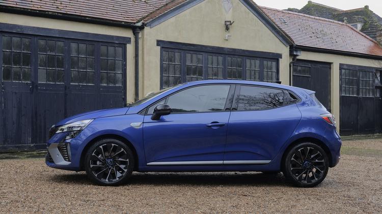 clio_hatchback_109692.jpg - 1.6 E-TECH full hybrid 145 Esprit Alpine 5dr Auto