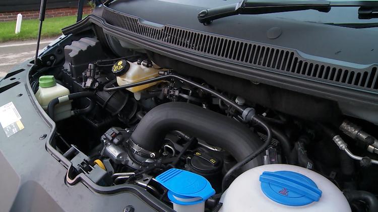 transporter_t28_swb_diesel_47165.jpg - 2.0 TDI 150 Highline Van