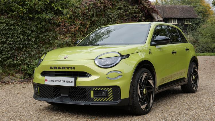 600e_electric_hatchback_special_editions_114030.jpg - 207kW Scorpionissima 54kWh 5dr Auto