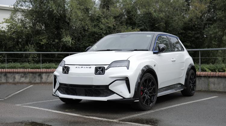 a290_hatchback_114228.jpg - 130kW GT Premium 52kWh 5dr Auto