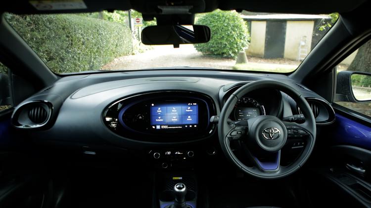 aygo_x_hatchback_105854.jpg - 1.0 VVT-i Exclusive 5dr [Canvas]