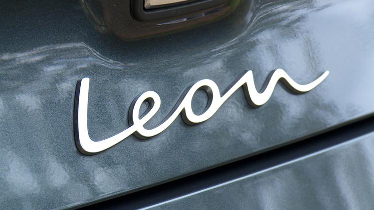 leon_hatchback_98843.jpg - 1.5 TSI 115 FR 5dr [Driver Assistance Pack]