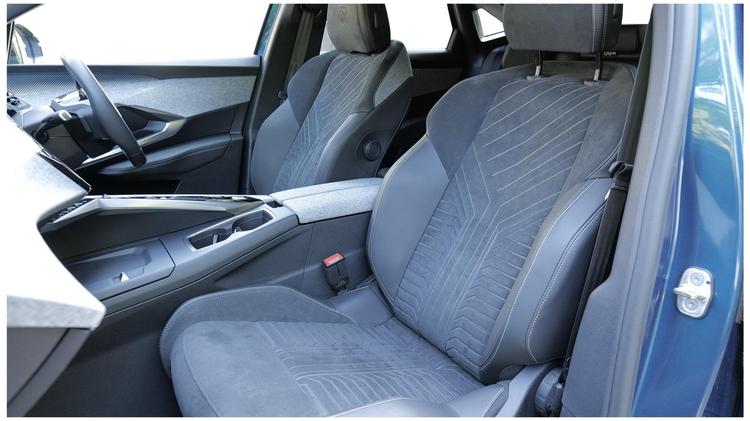 e_3008_electric_estate_special_edition_114784.jpg - 239kW Dual Motor 4WD Launch Edition 73kWh 5dr Auto