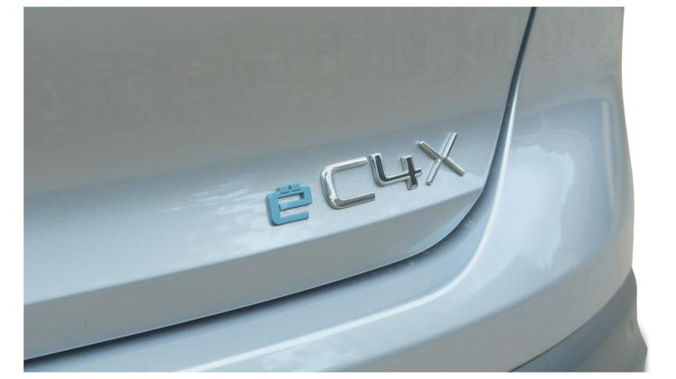 e_c4_x_electric_saloon_114258.jpg - 115kW Max 54kWh 5dr Auto