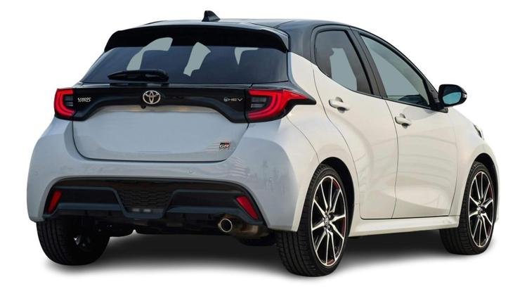 yaris_hatchback_99529.jpg - 1.5 Hybrid 130 GR Sport 5dr CVT