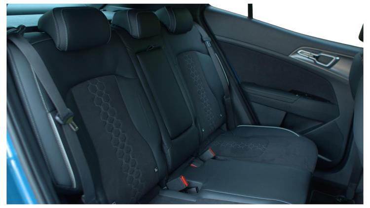 sportage_estate_special_editions_106211.jpg - 1.6T GDi 48V ISG Shadow 5dr