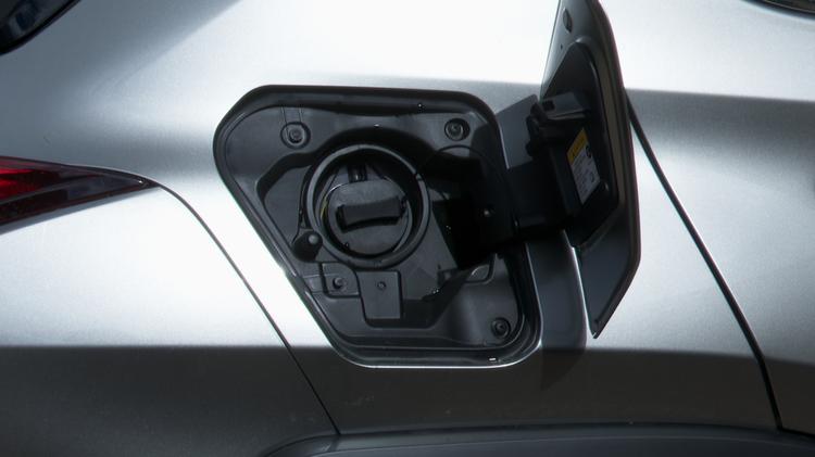 ux_electric_hatchback_101552.jpg - 300e 150kW 72.8 kWh 5dr E-CVT