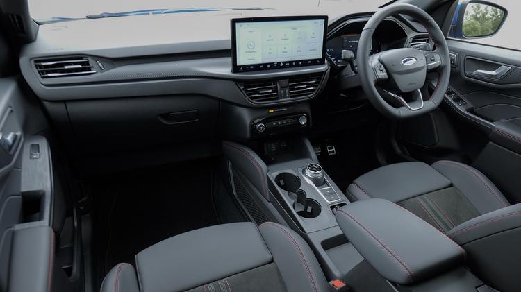 kuga_estate_special_editions_116254.jpg - 2.5 FHEV Sound Edition 5dr CVT
