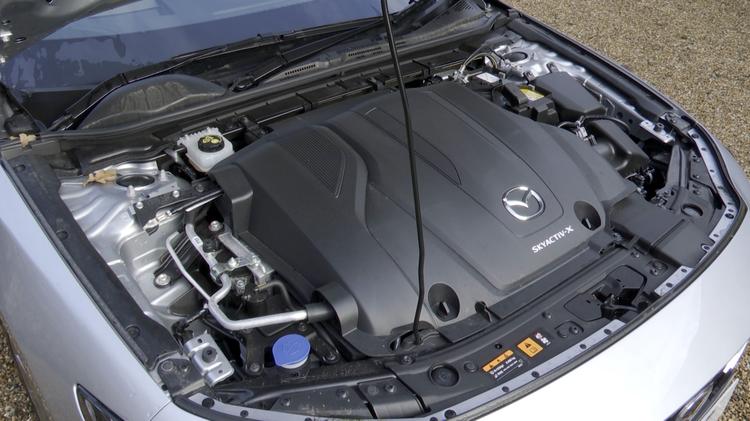 mazda3_saloon_96642.jpg - 2.0 e-Skyactiv X MHEV [186] Exclusive-Line 4dr