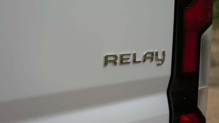 relay_35_l3_diesel_60020.jpg - 2.2 BlueHDi 140 Chassis Cab Enterprise