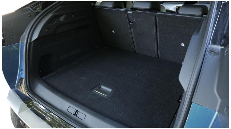 e_3008_electric_estate_special_edition_114784.jpg - 239kW Dual Motor 4WD Launch Edition 73kWh 5dr Auto