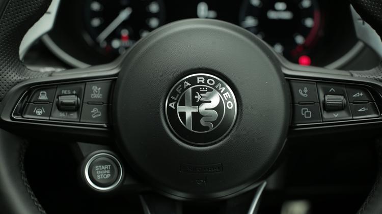 stelvio_estate_special_edition_108962.jpg - 2.0 Turbo 280 Intensa 5dr AWD Auto